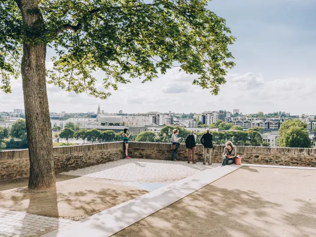 Promenade du bout du monde, Angers