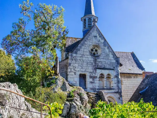 Balade sur l'île de Behuard dans les vignobles, Petite cité de caractère