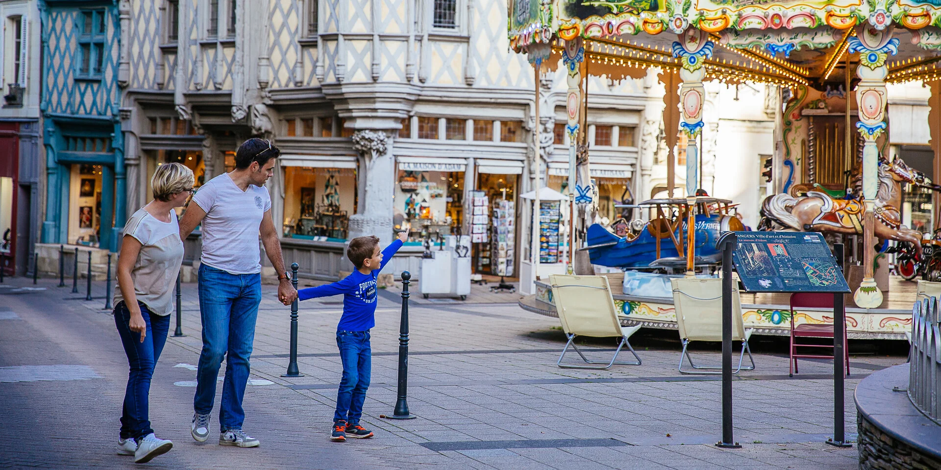 Family Place Sainte Croix Copyright Les Conteurs Destination Angers 4426 1920px