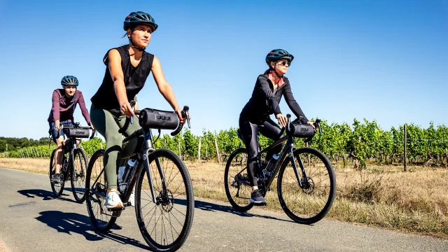 Gravel riding in the vineyards