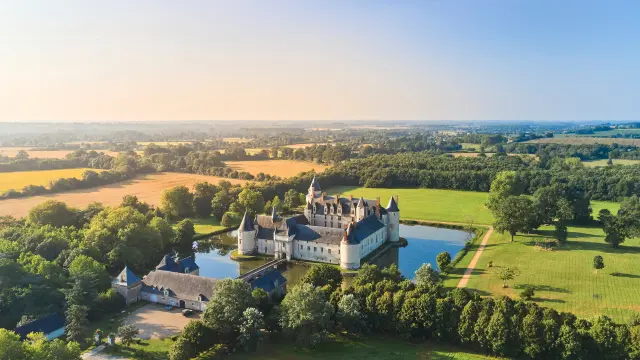 Chateau Du Plessis Bourre