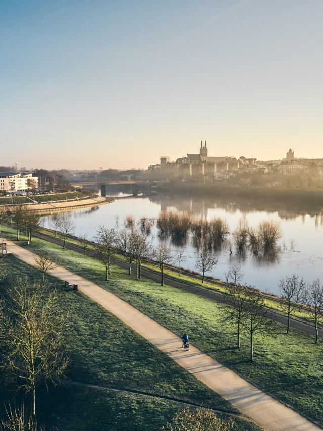 Promenade Yolande d'Aragon Vue Sur La Maine Et Angers Copyright Alexandre Lamoureux