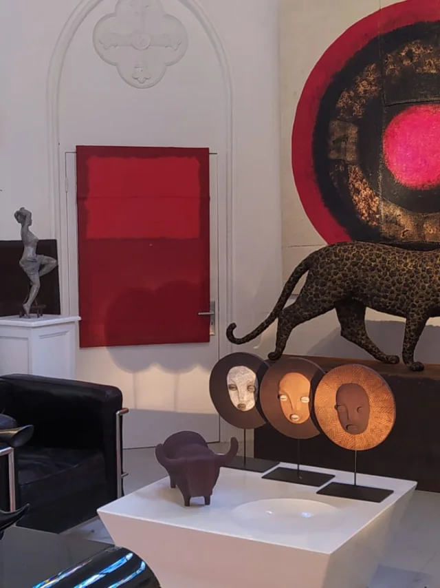 Art Aaa Gallery