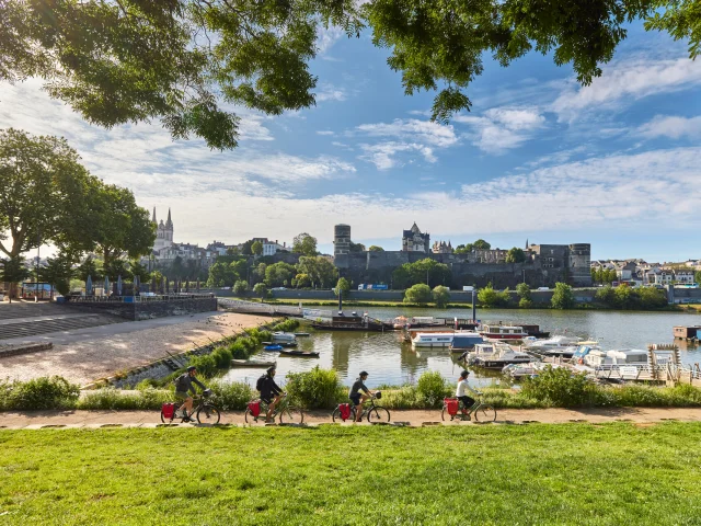 Balade sur les bords de Maine à vélo