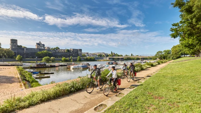 Balade sur les bords de Maine à vélo