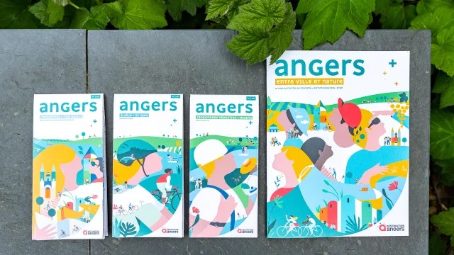 Collection éditions touristiques Destination Angers 2025