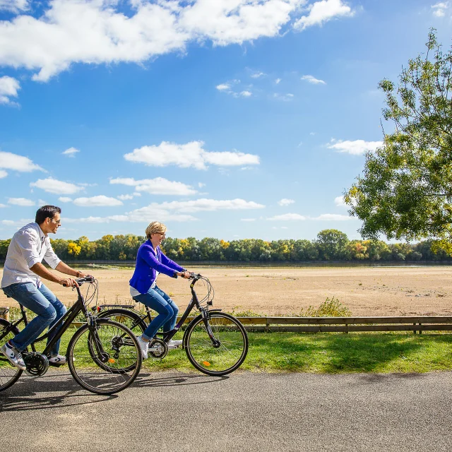 Paseo en bicicleta para enamorados Behuard C Les Conteurs