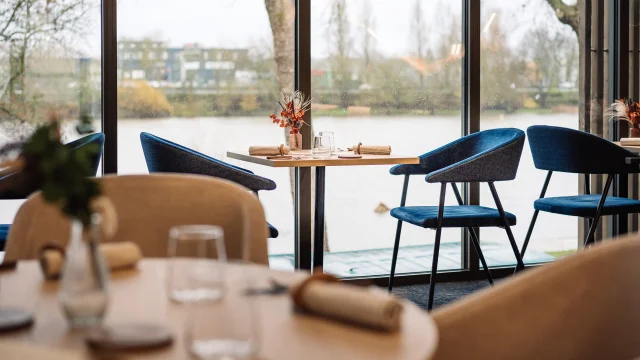 Salle du restaurant Belle Rive