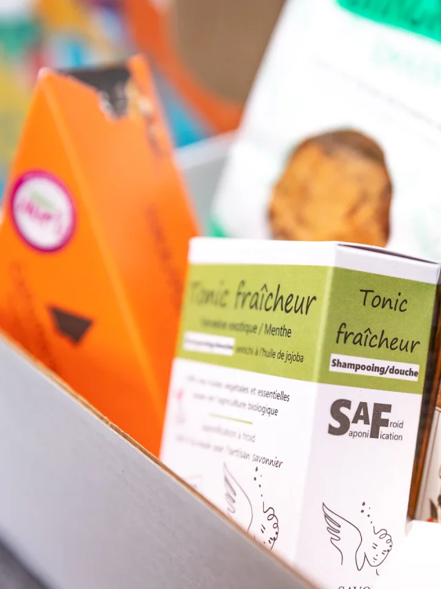 Produits locaux Made in Angers disponibles à la boutique de l'Office de tourisme d'Angers.