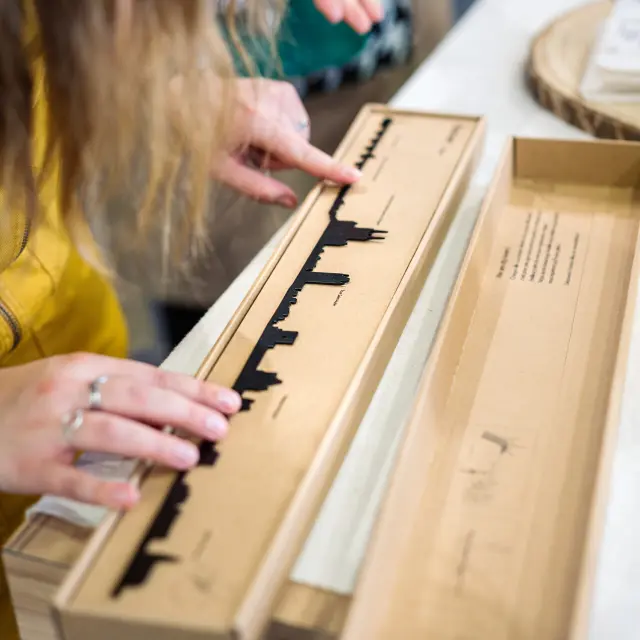 Skyline Angers de la marque The Line, disponible à l'Office de tourisme d'Angers.